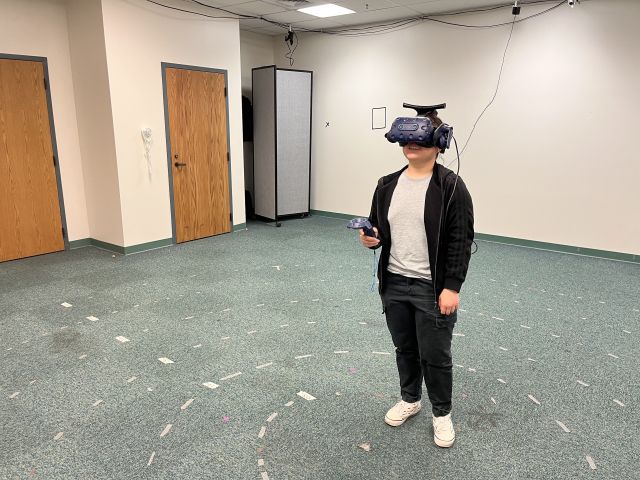 Mable in the VR Headset